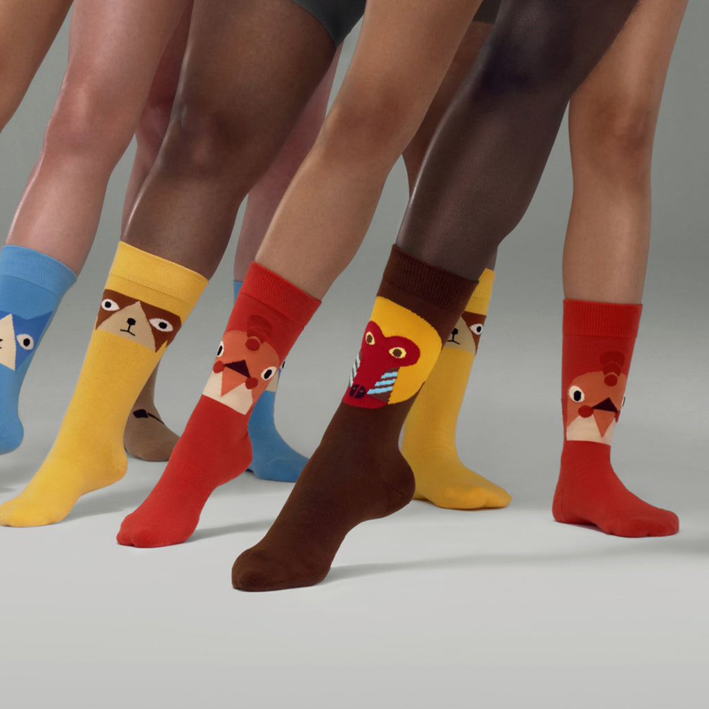 SEMIBOLD ROAR SOCKS ATHLEISURE GEOMETRIC ANIMAL CREW SOCKS ONE SIZE FRONT
