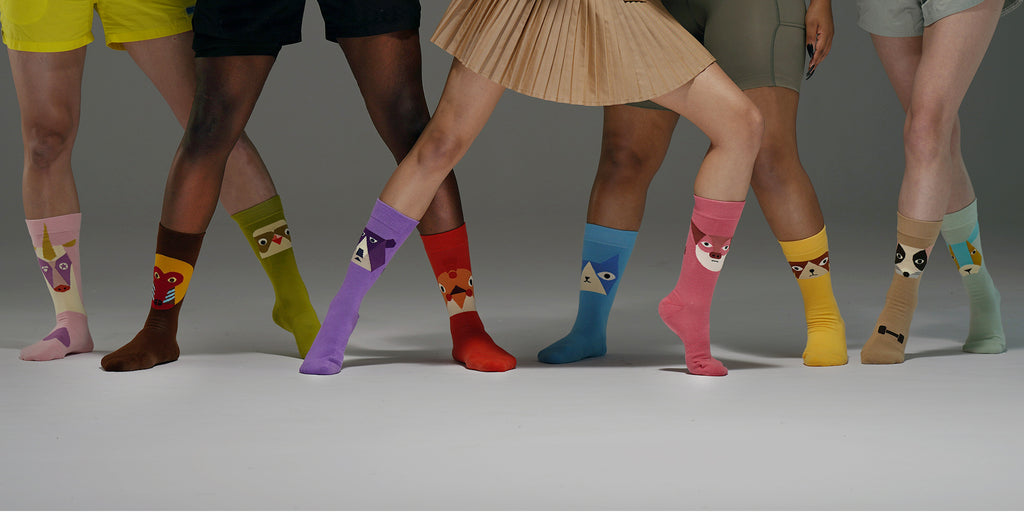 SEMIBOLD ROAR ATHLEISURE CREW SOCKS SR23010603MU SR23010703MB SR23010803WP SR23010303LB SR23010903RR SR23010403CT SR23010603AP SR23011103DG SR23011003SM SR23010803LR PINK BROWN GREEN PURPLE ORANGE BLUE PINK YELLOW NEUTRAL GREEN ONESIZE