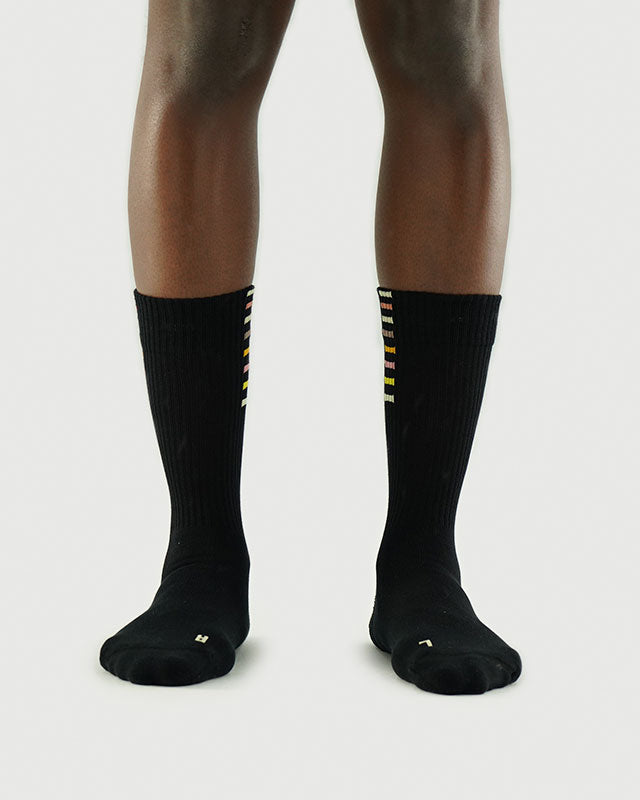 SEMIBOLD PIMA COTTON COLOR STRIPE ATHLEISURE CREW SOCKS FRONT SN23010201LDR BLACK S M